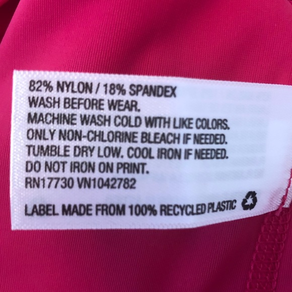 NWT Toddler Girls Hunter Rashguard - Picture 4 of 5